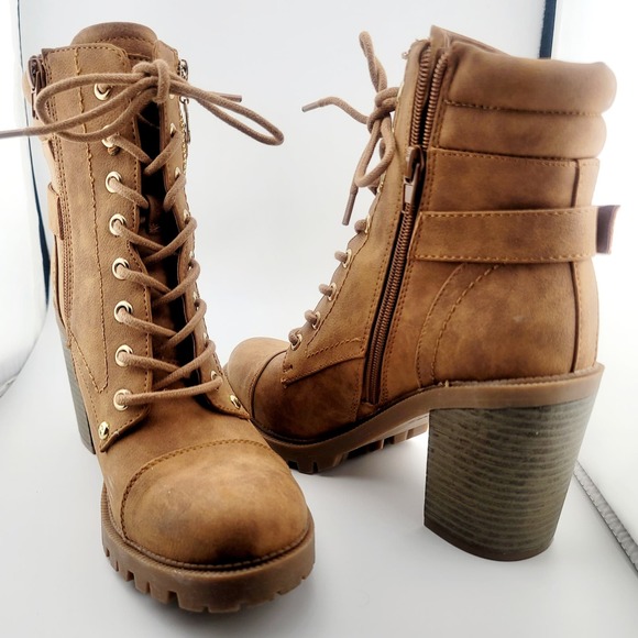 GUESS Boots - Picture 3 of 5